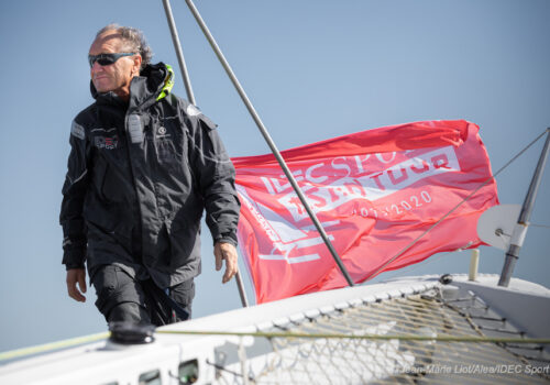 Francis JOYON à bord IDEC SPORT