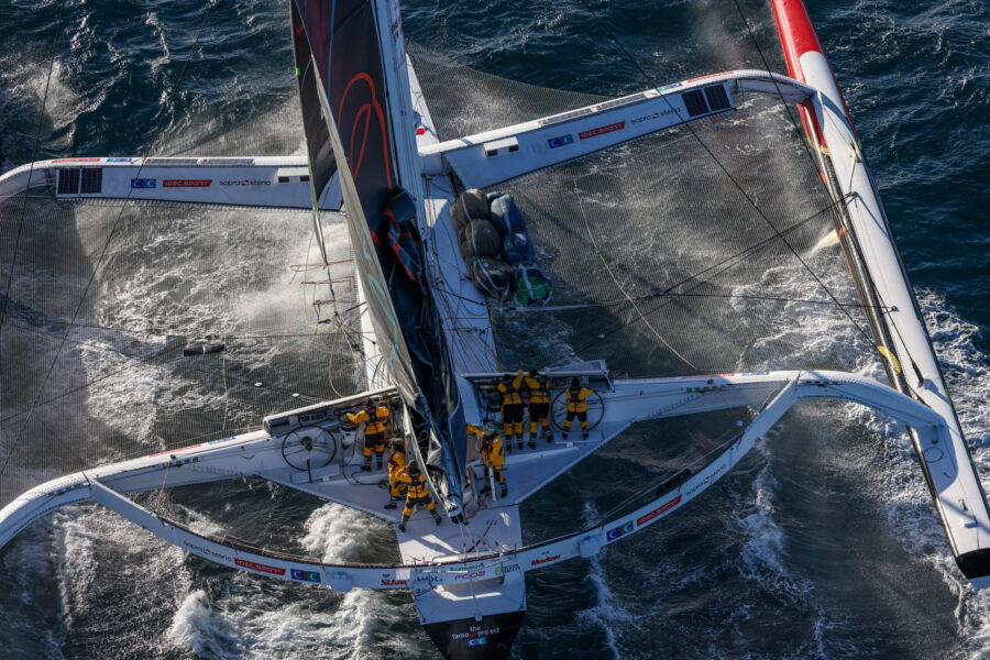 THE FAMOUS PROJECT CIC - COURSE