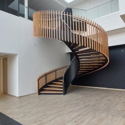 IDEC-BARBIER-Architecture-Escalier débardillé.jpg